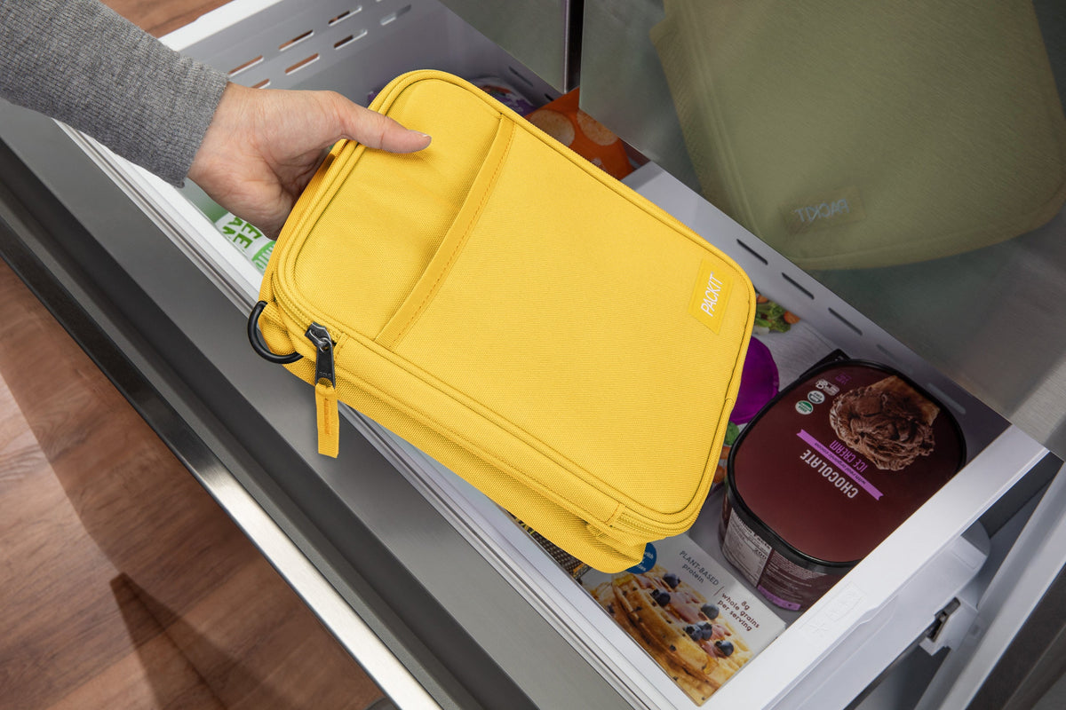 freezable-crossbody-lunch-box-l2 Crossbody-Lunch-Box-Lemonade-Freezer.jpg